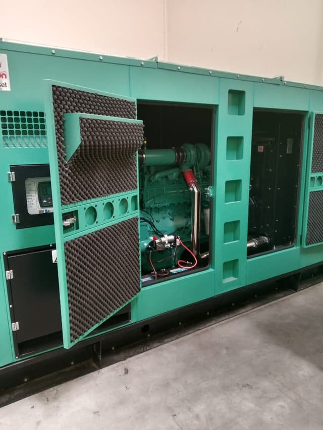 Diesel power generators available and spareparts 